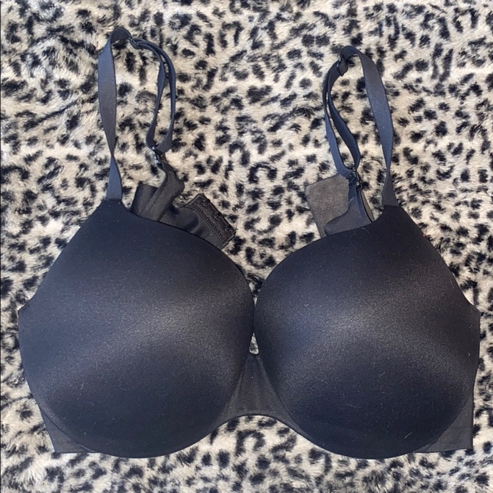 Victoria Secret Bra - 36 DD